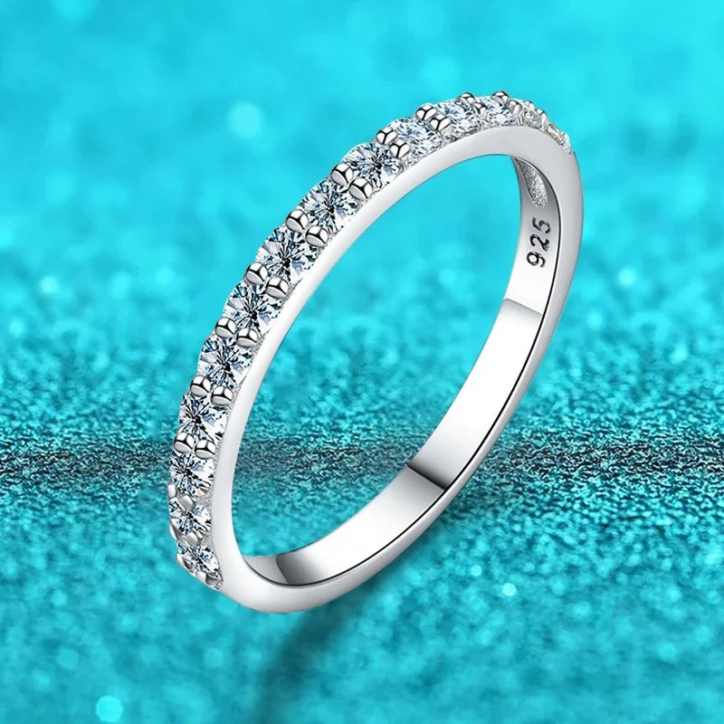 Anillo de Moissanita con Certificado GRA, Diseño Corona