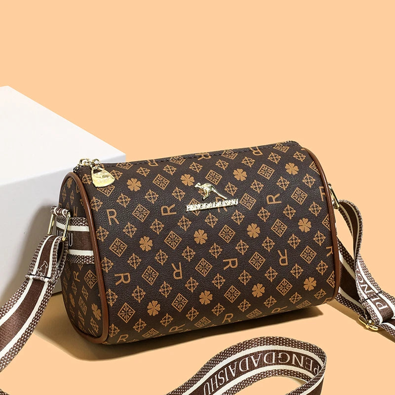 Bolso Bandolera Forma Almohada, Estampado de Letras