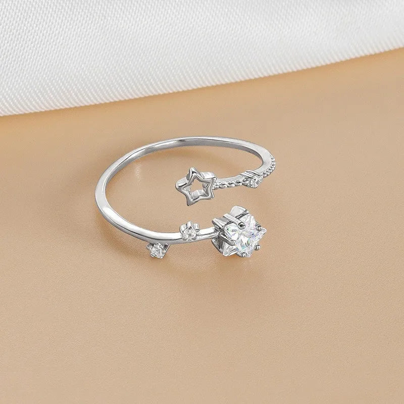Anillo Clásico de Circonitas, Plata de Ley 925